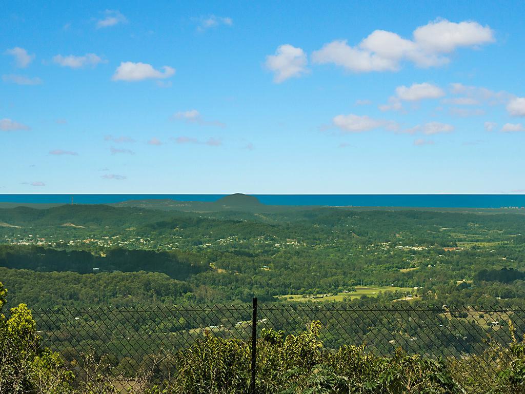 Altitude On Montville Esterno foto View from the summit of Mount Coolum